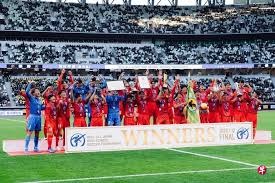 扑克教会我们冷静（牌桌上的冷静之道）