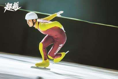 连续3场未首发，萨拉赫赛后发表激烈言论称被当成替罪羊，英媒曝利物浦选择支持斯洛特